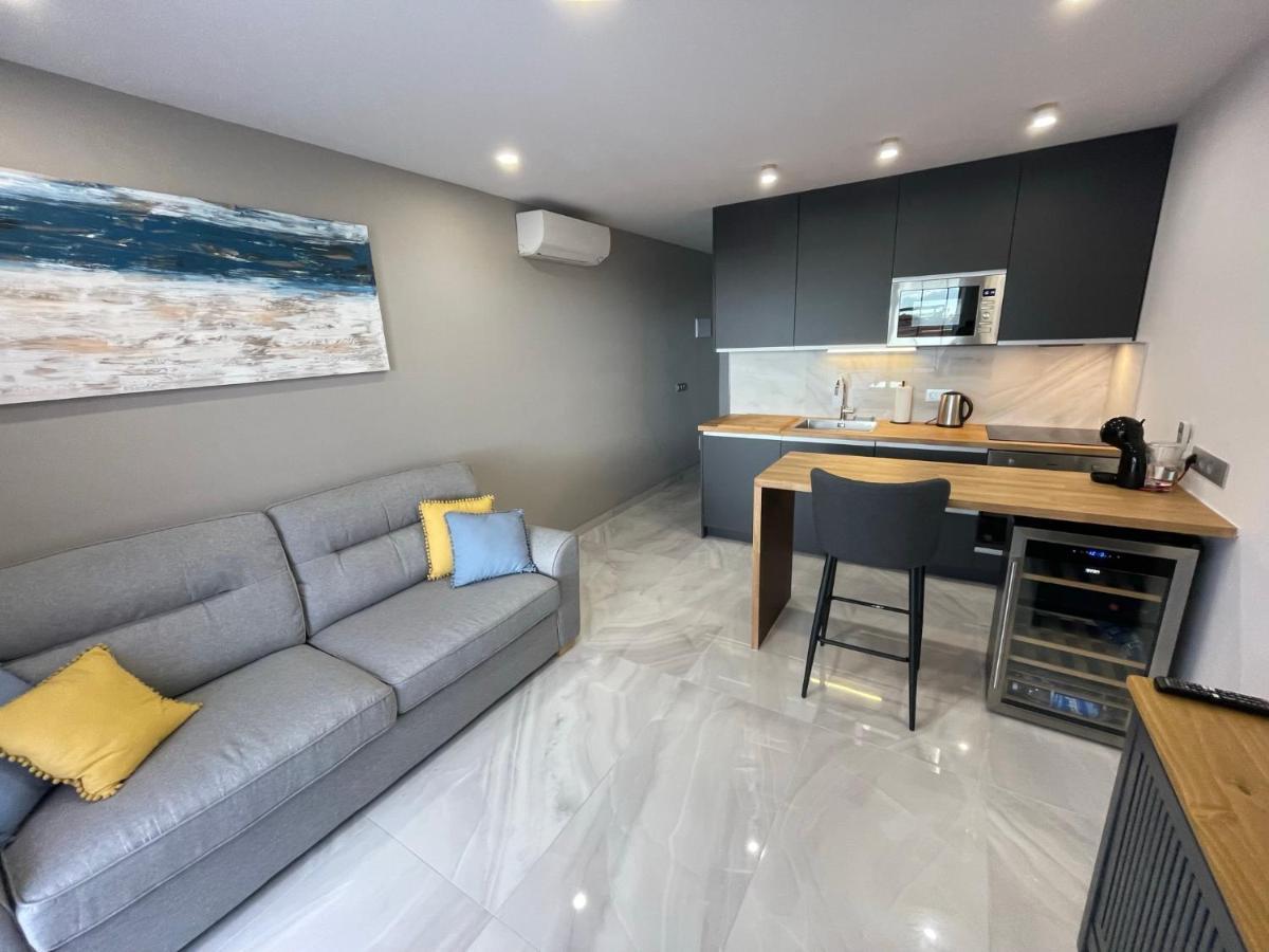 Apartmán Luxury Diamond - Ocean View, Big Terraces, Air Con, Wifi Los Cristianos  Exteriér fotografie